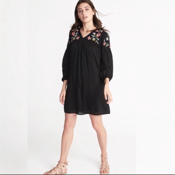 old navy embroidered dress